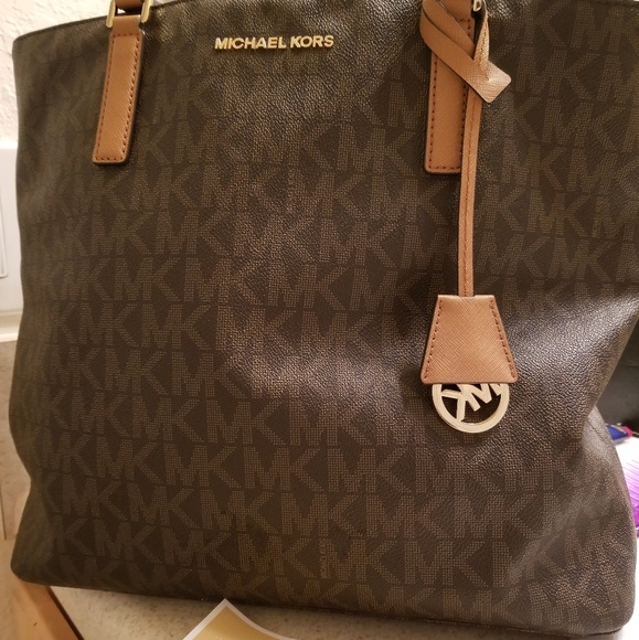 Michael Kors Morgan Tote - Picture 1 of 4